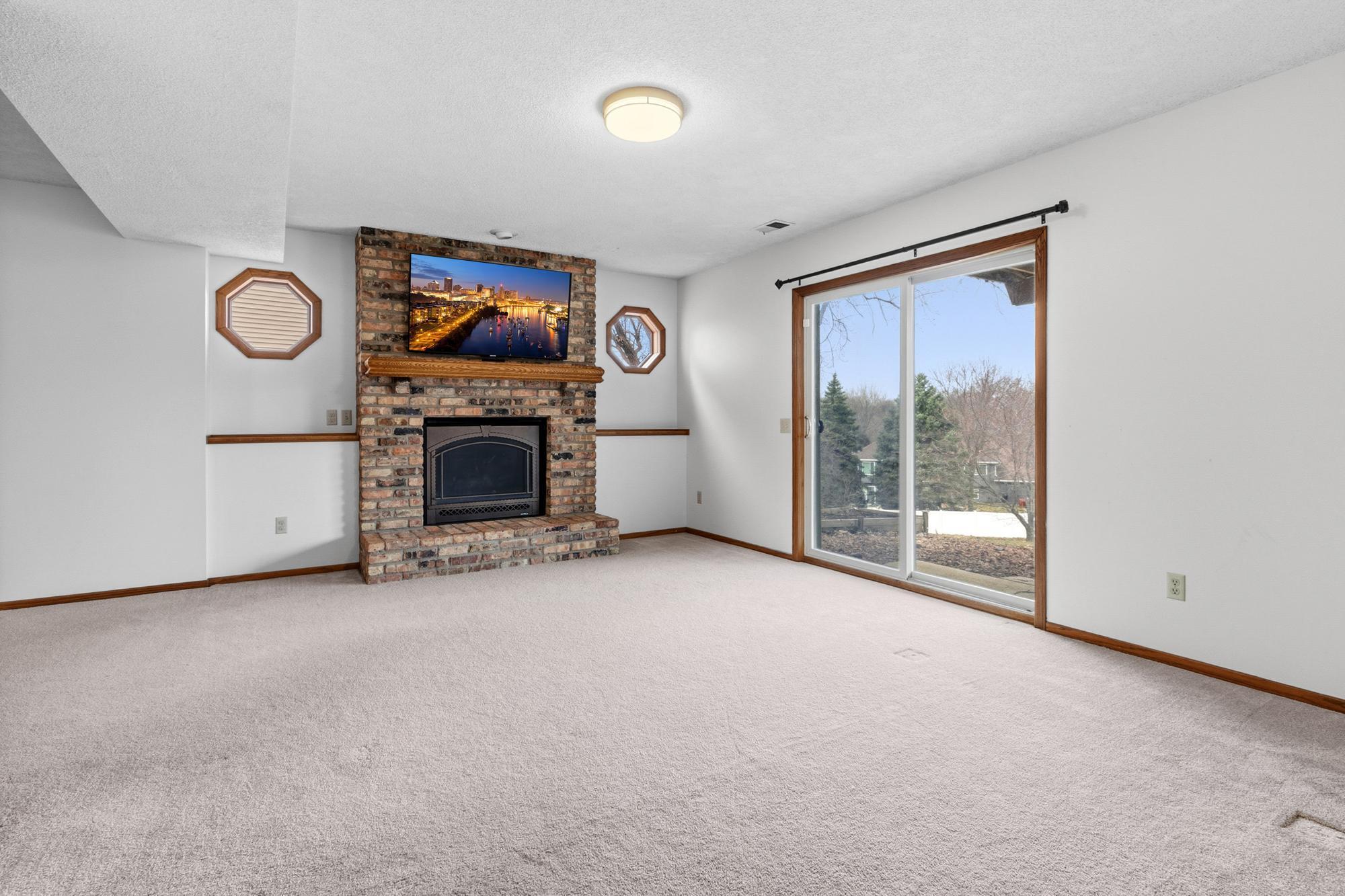 14800 Interlachen Lane