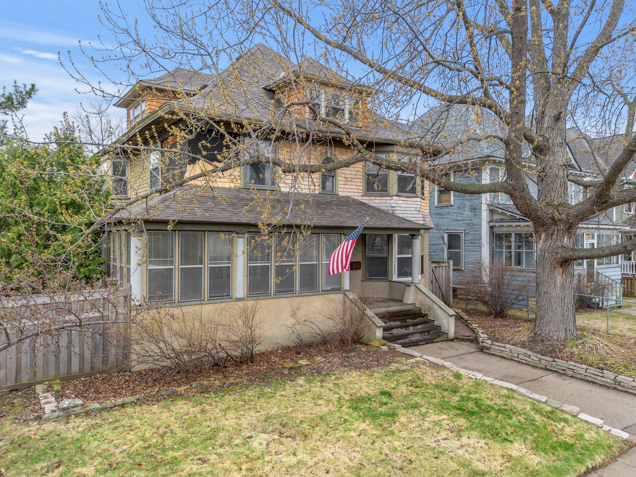 924 Marshall Avenue