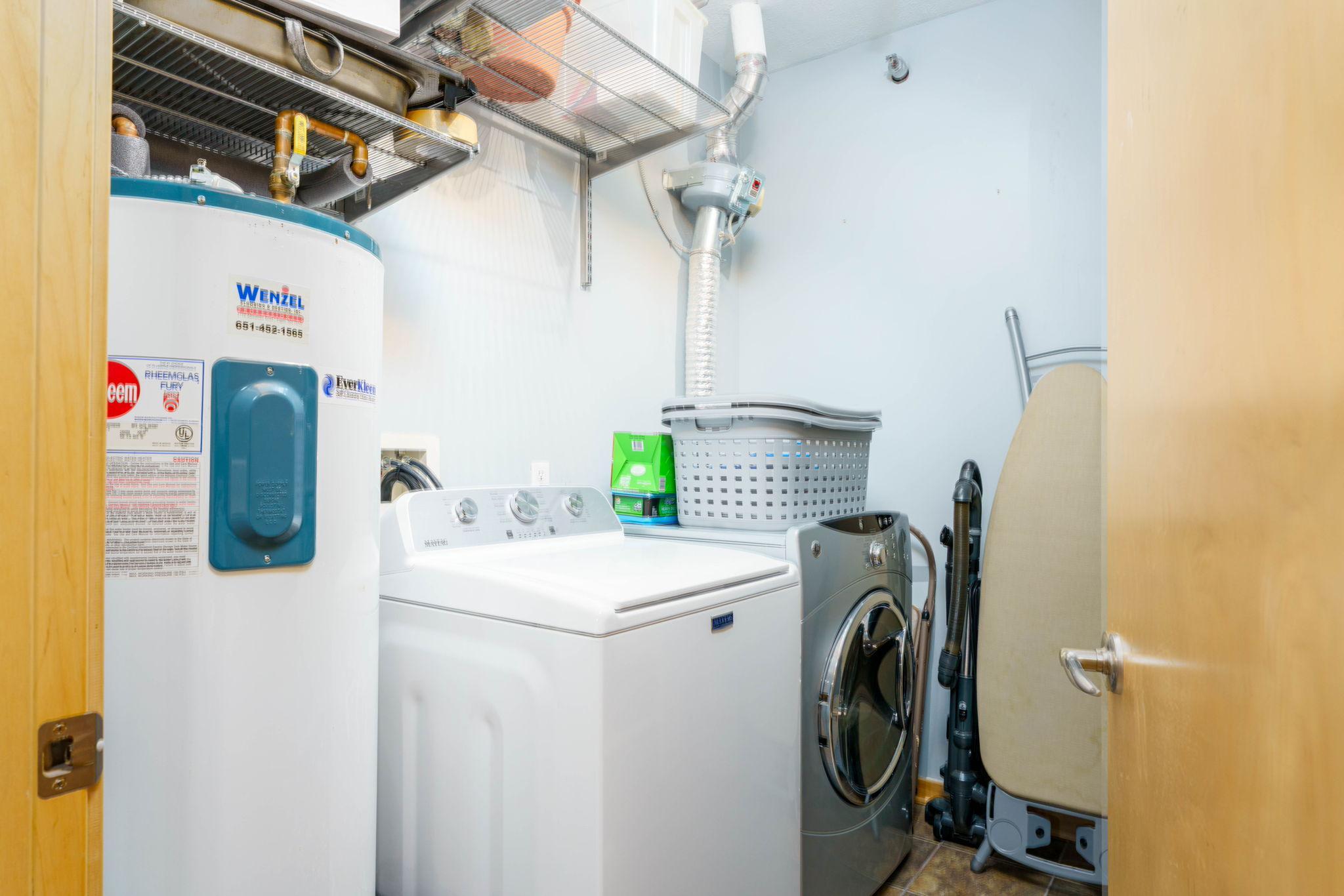 240 Spring Street Unit: 325