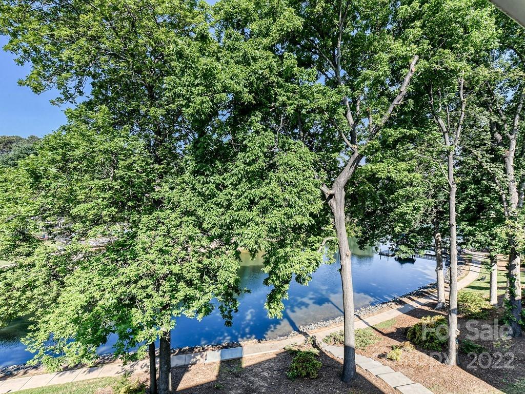 20109 Henderson Road