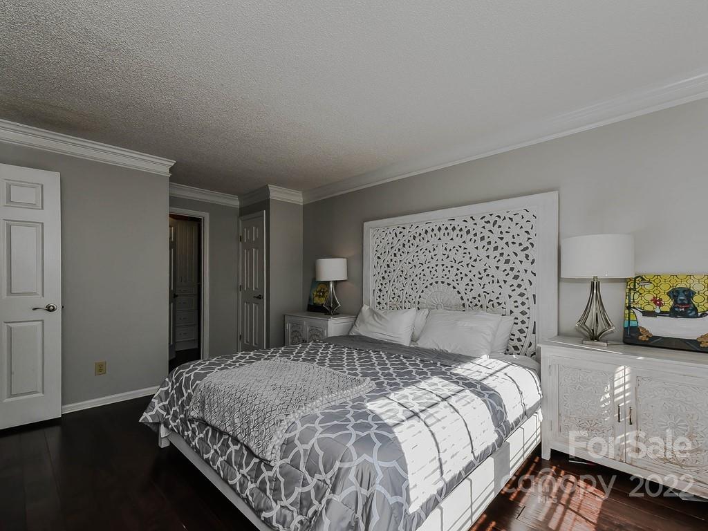 20109 Henderson Road