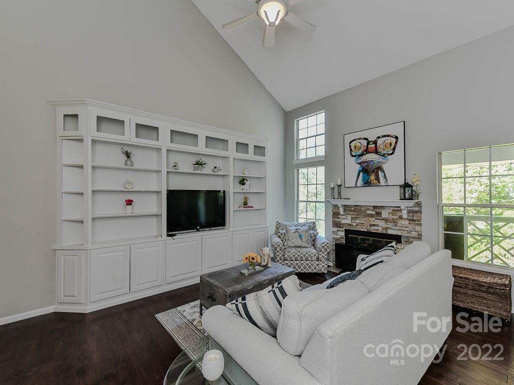 20109 Henderson Road