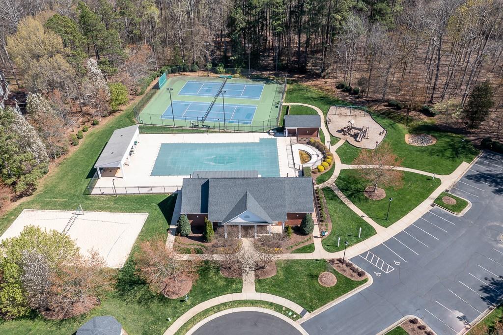 9517 Northdowns Lane