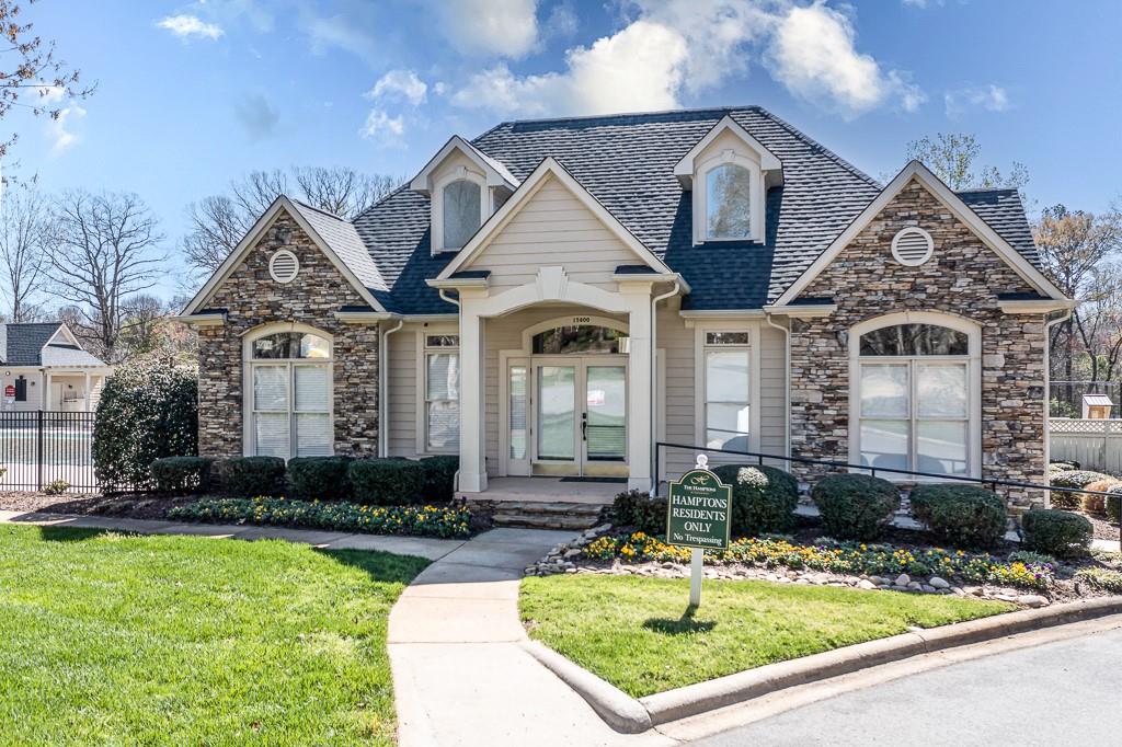 9517 Northdowns Lane