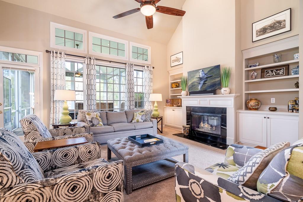 9517 Northdowns Lane