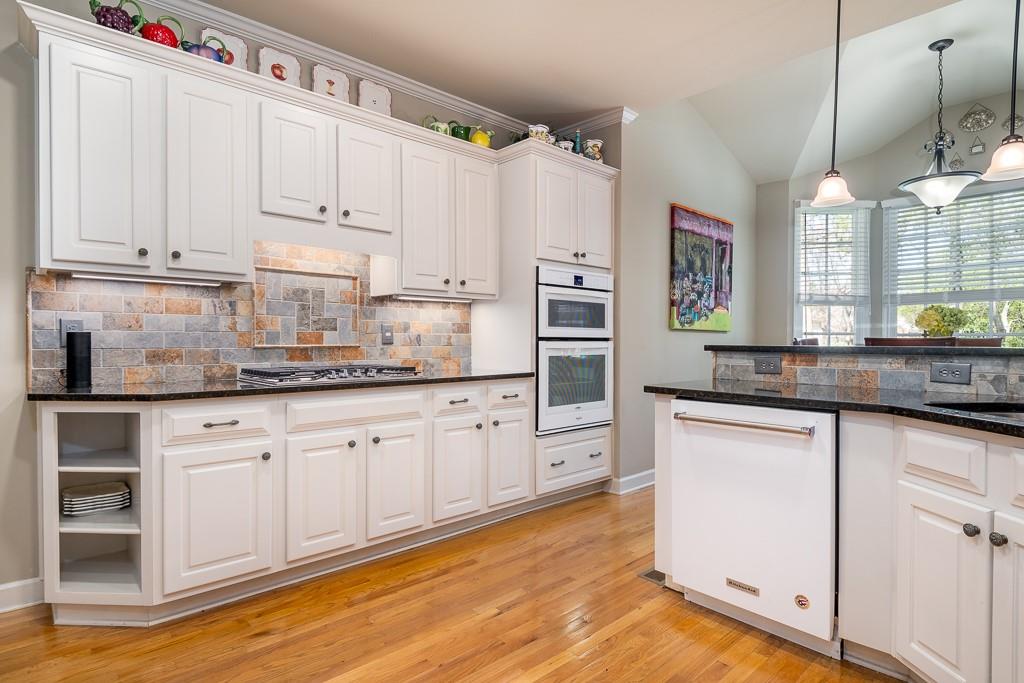 9517 Northdowns Lane