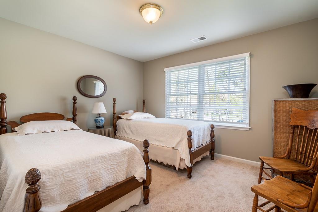 9517 Northdowns Lane