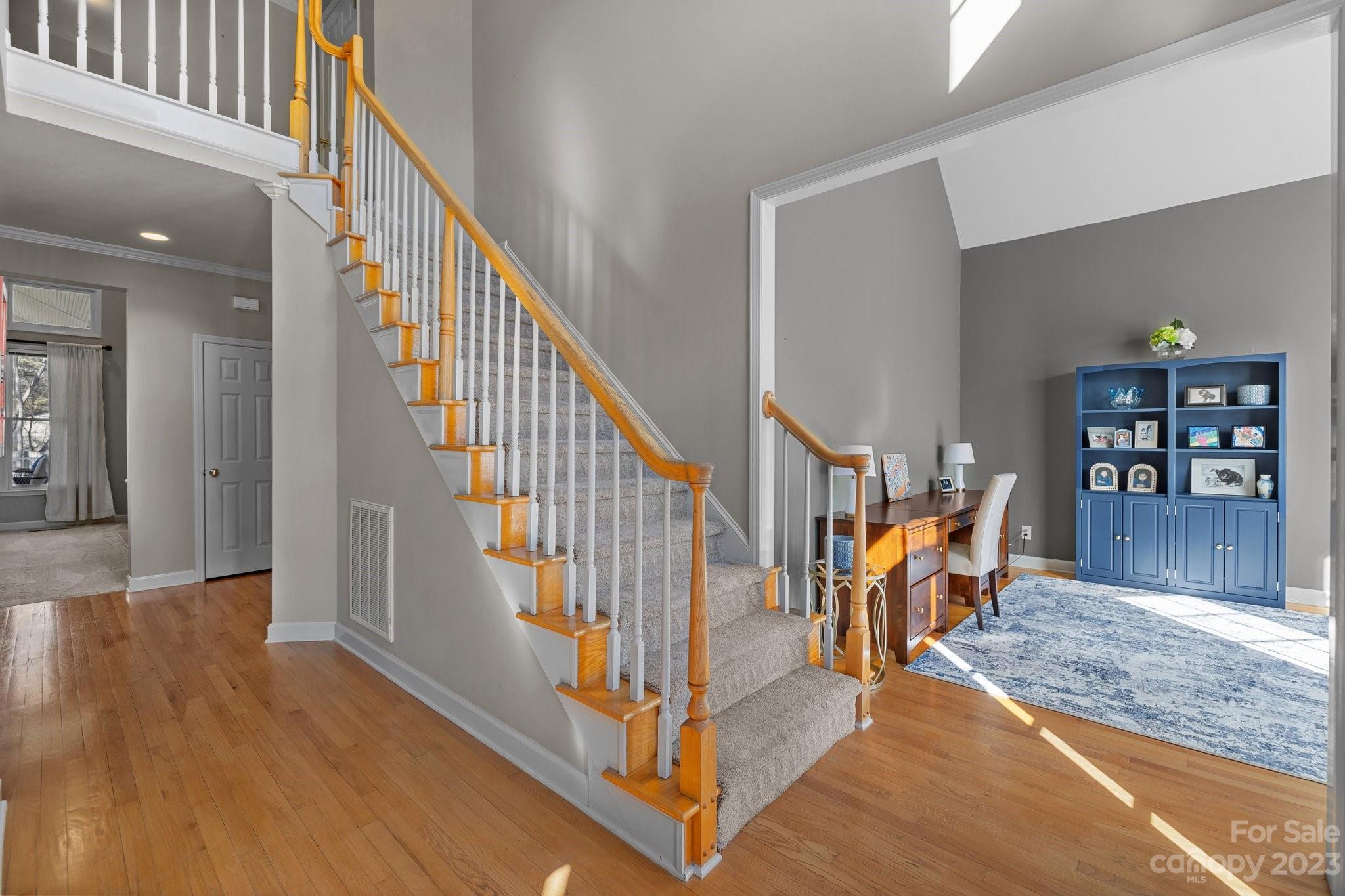 9517 Northdowns Lane