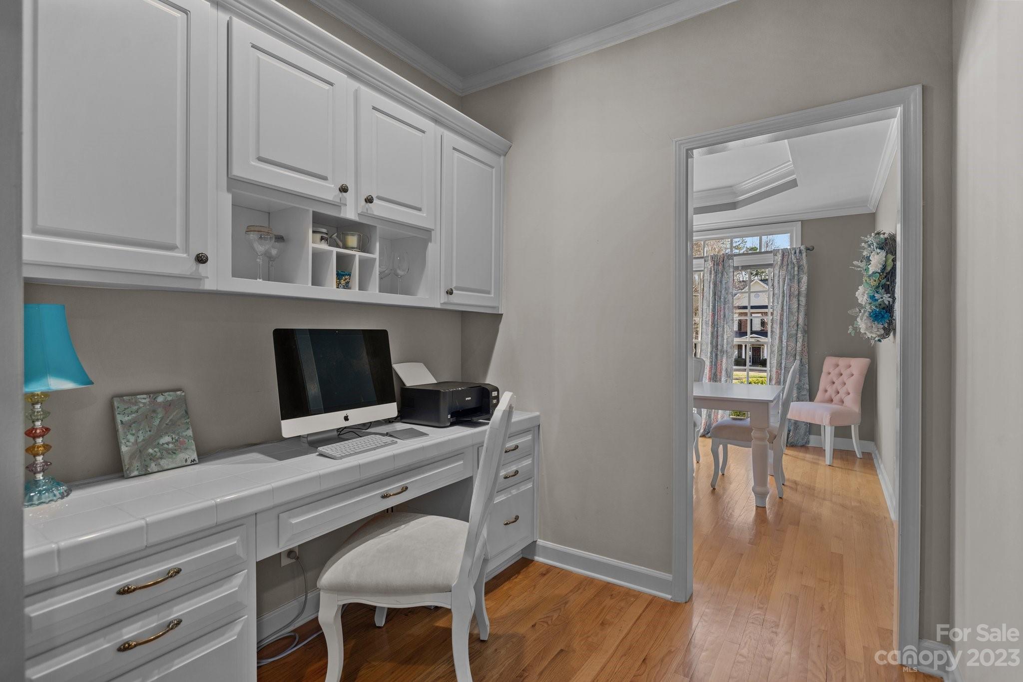 9517 Northdowns Lane