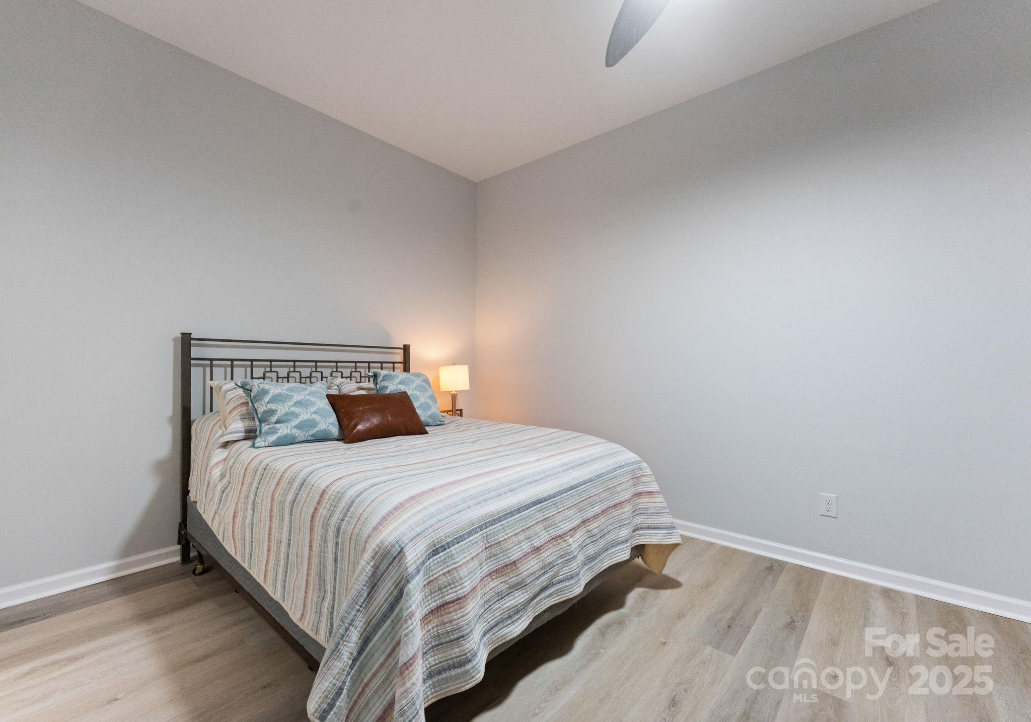 20361 Enclave Oaks Court