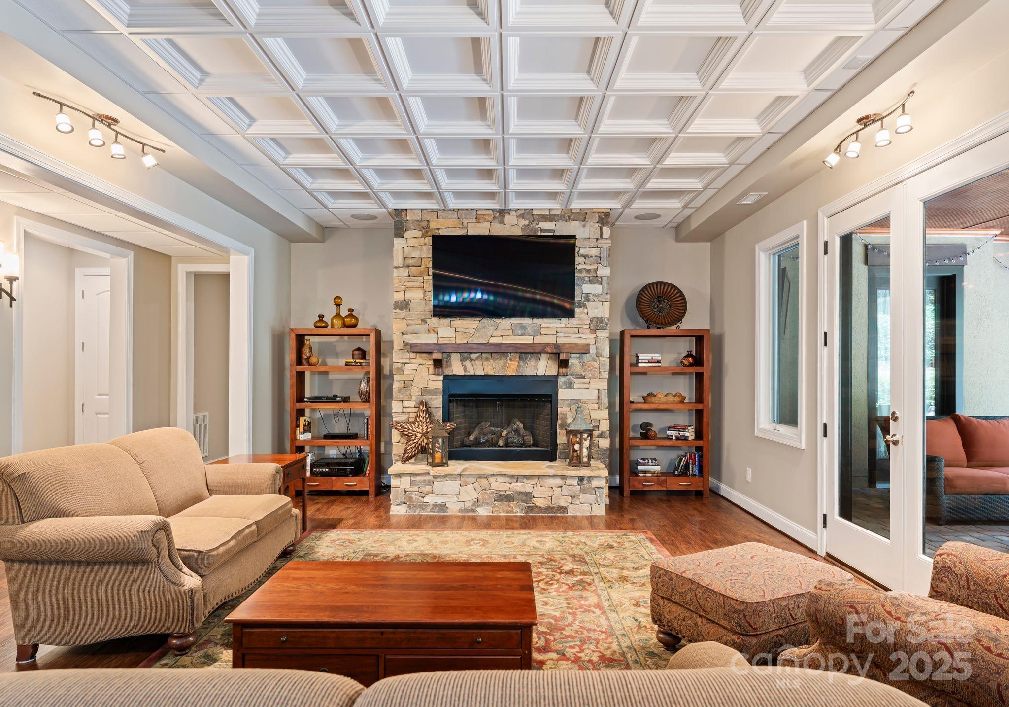 10150 Enclave Circle