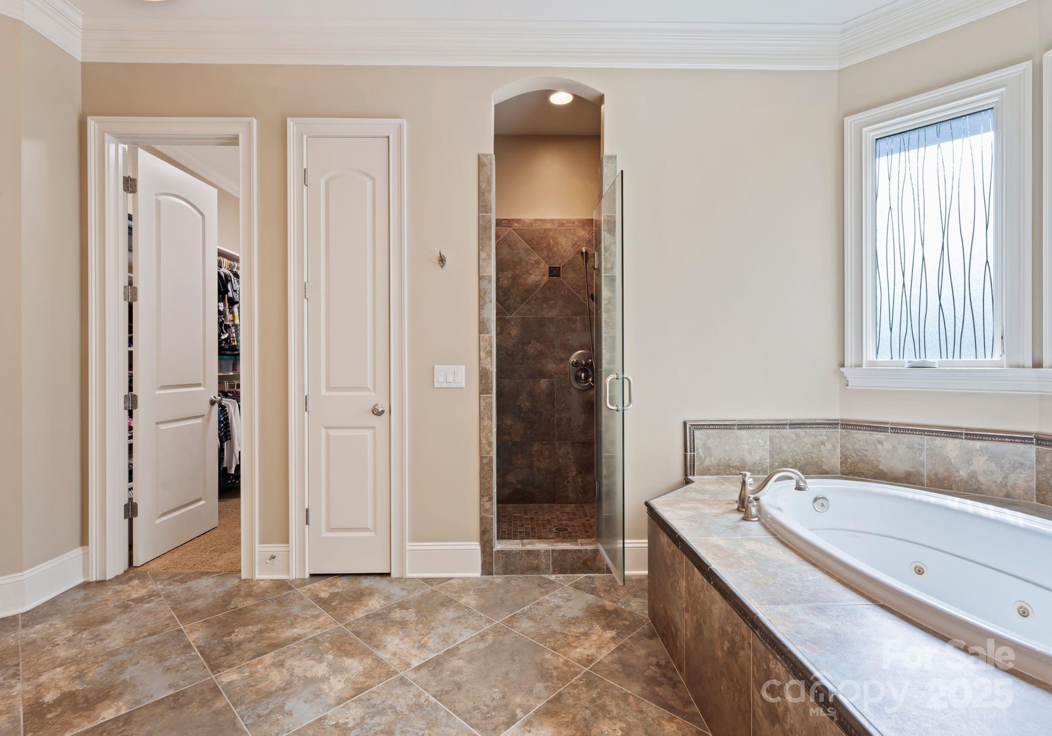 10150 Enclave Circle