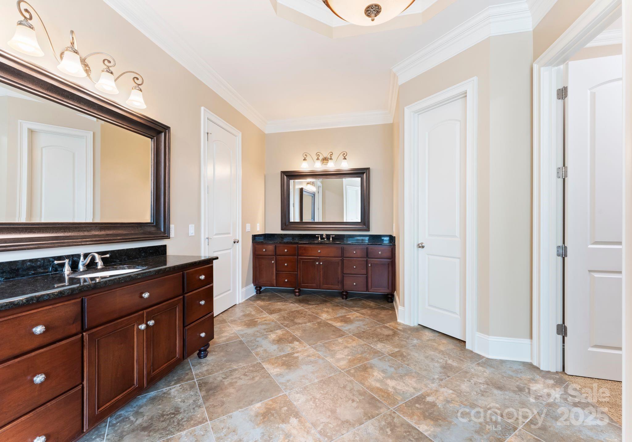 10150 Enclave Circle