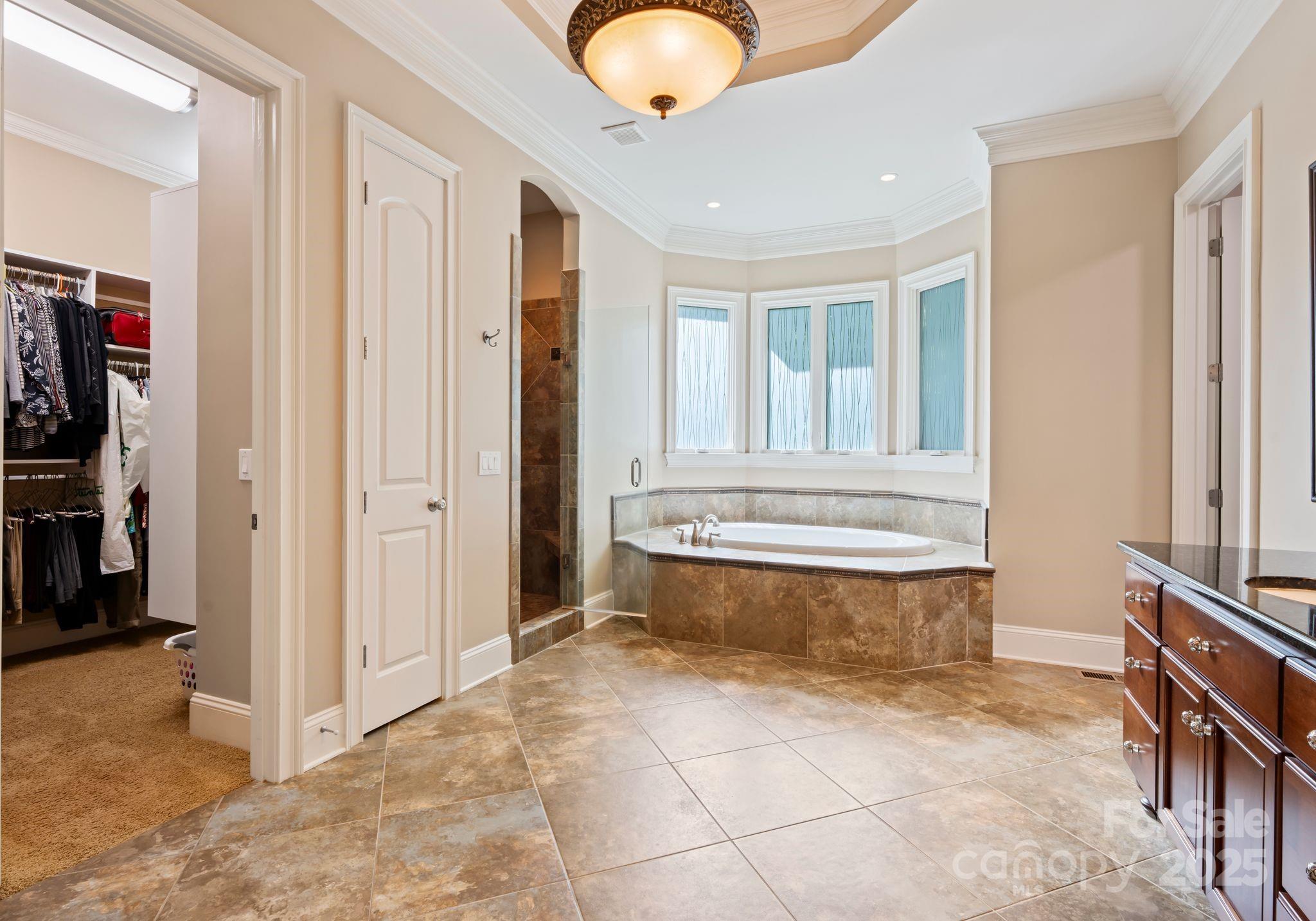 10150 Enclave Circle