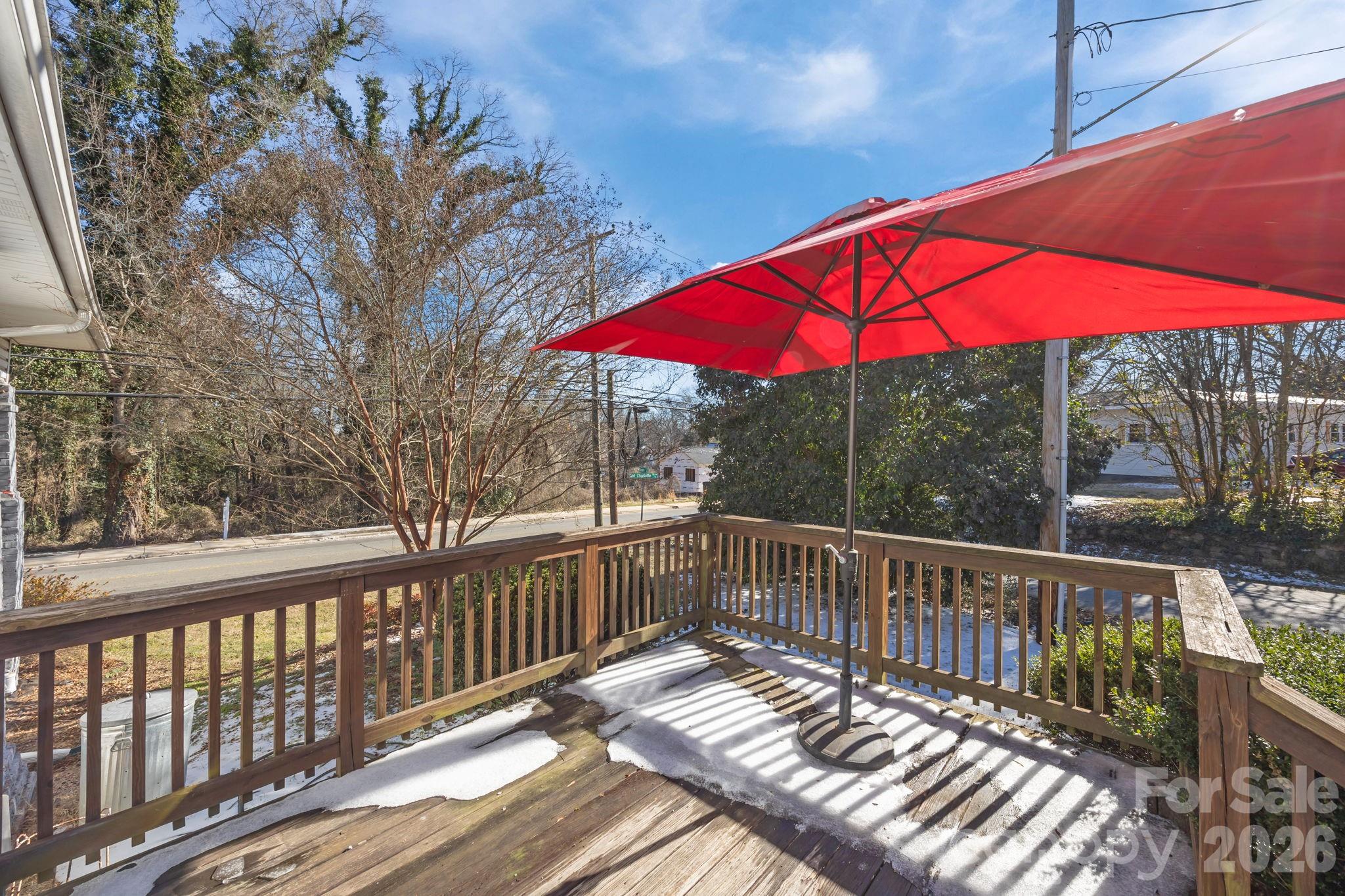 708 Old Charlotte Road SW