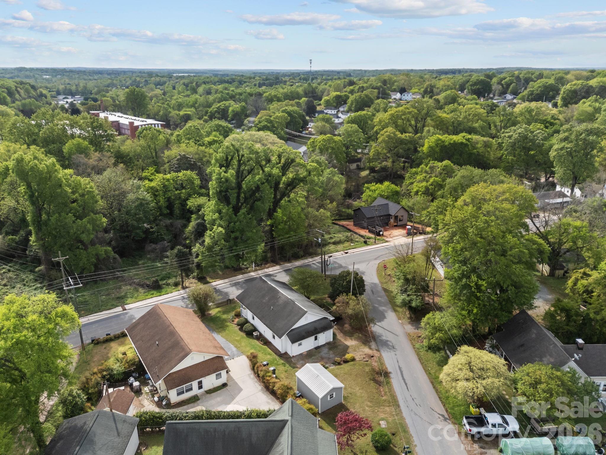 708 Old Charlotte Road SW