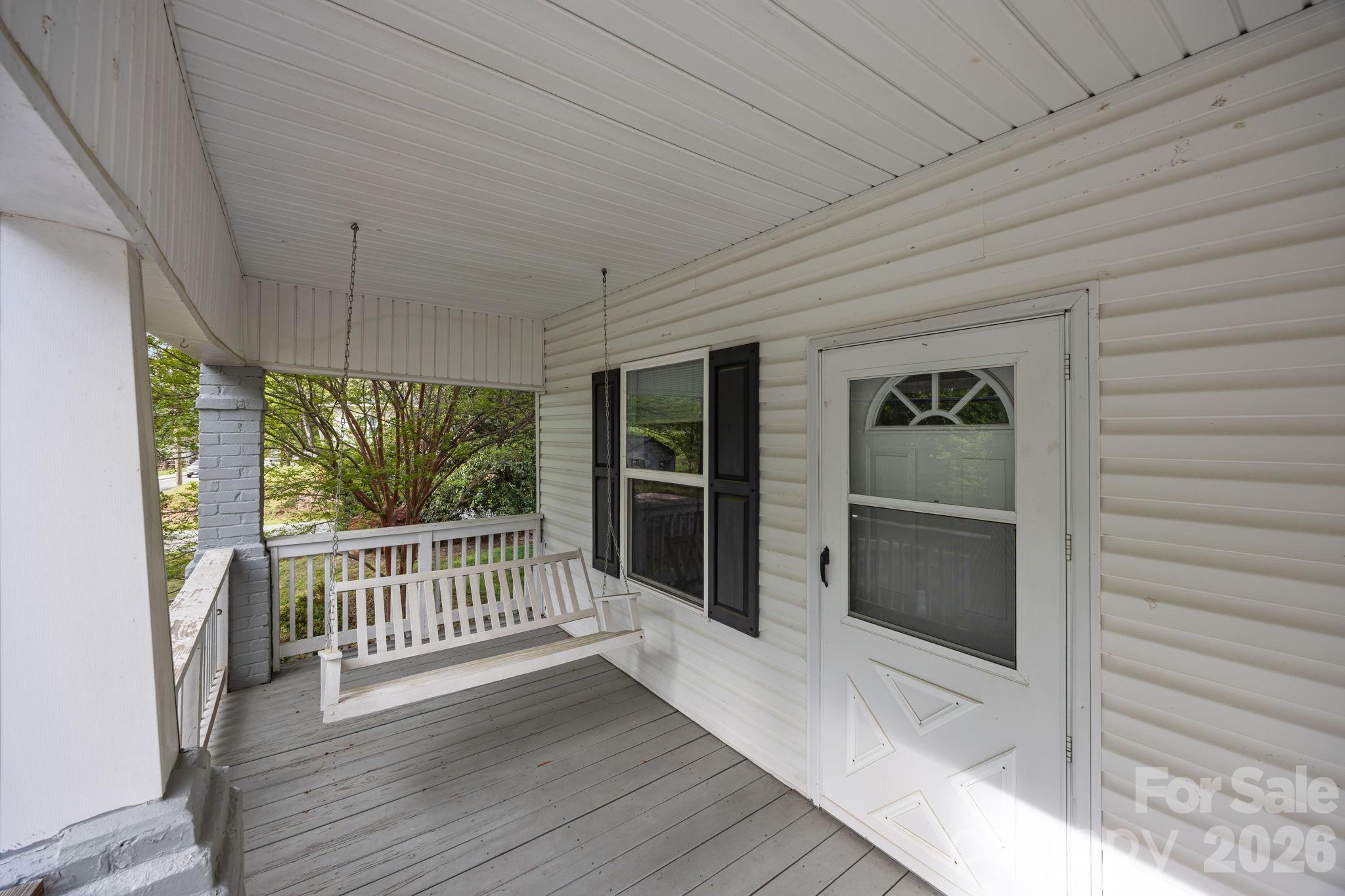 708 Old Charlotte Road SW