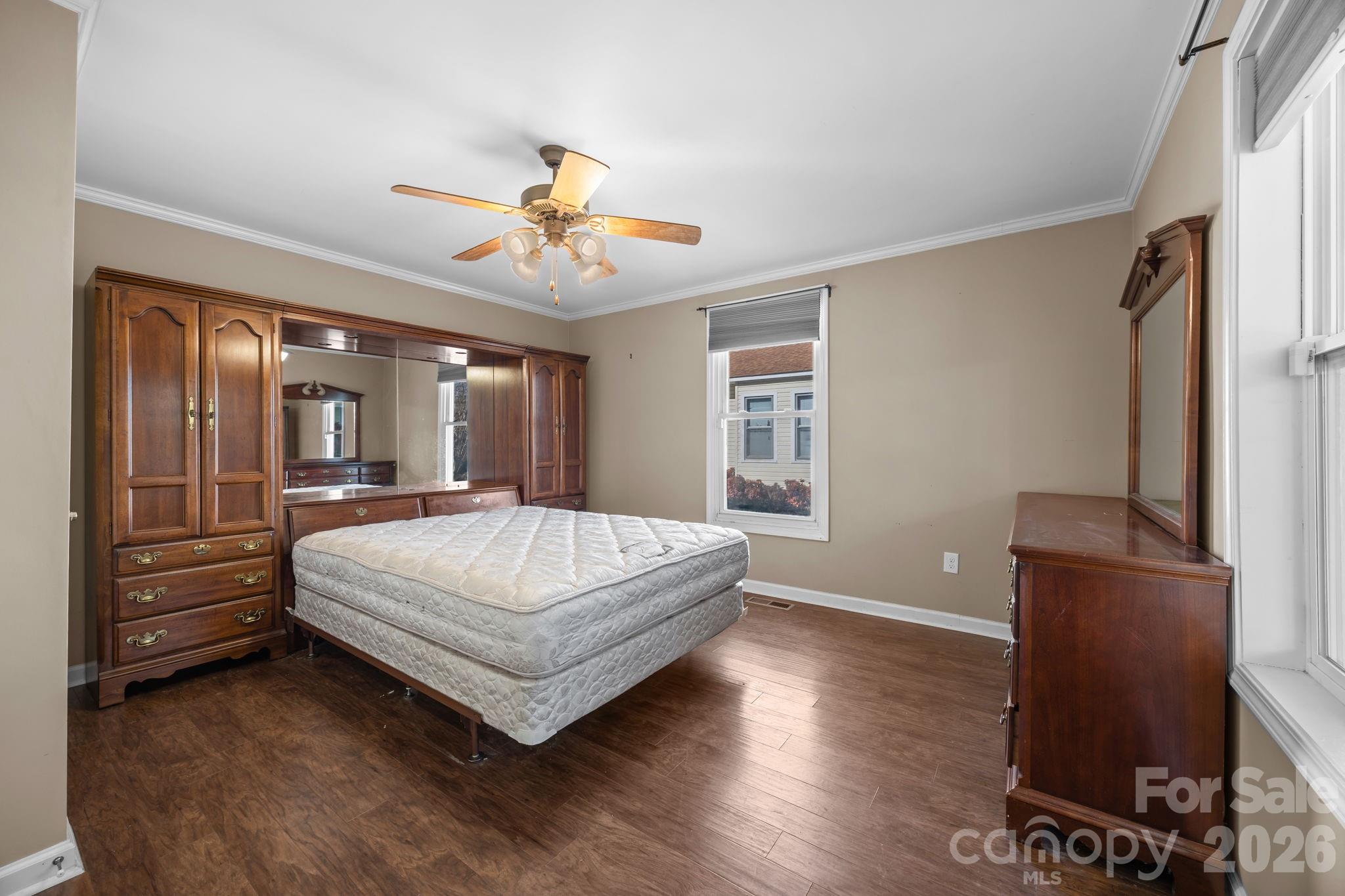 708 Old Charlotte Road SW