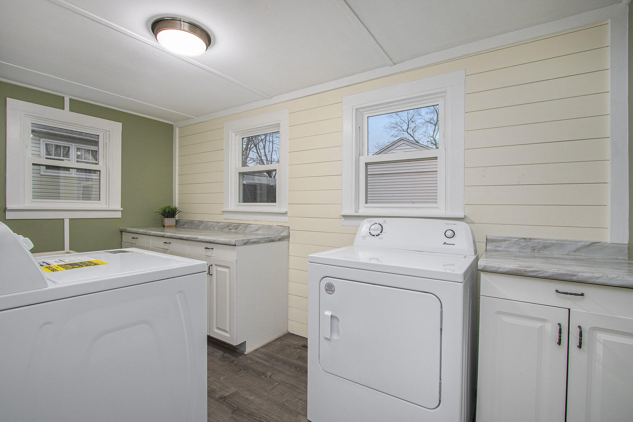 223 S Pleasant Street