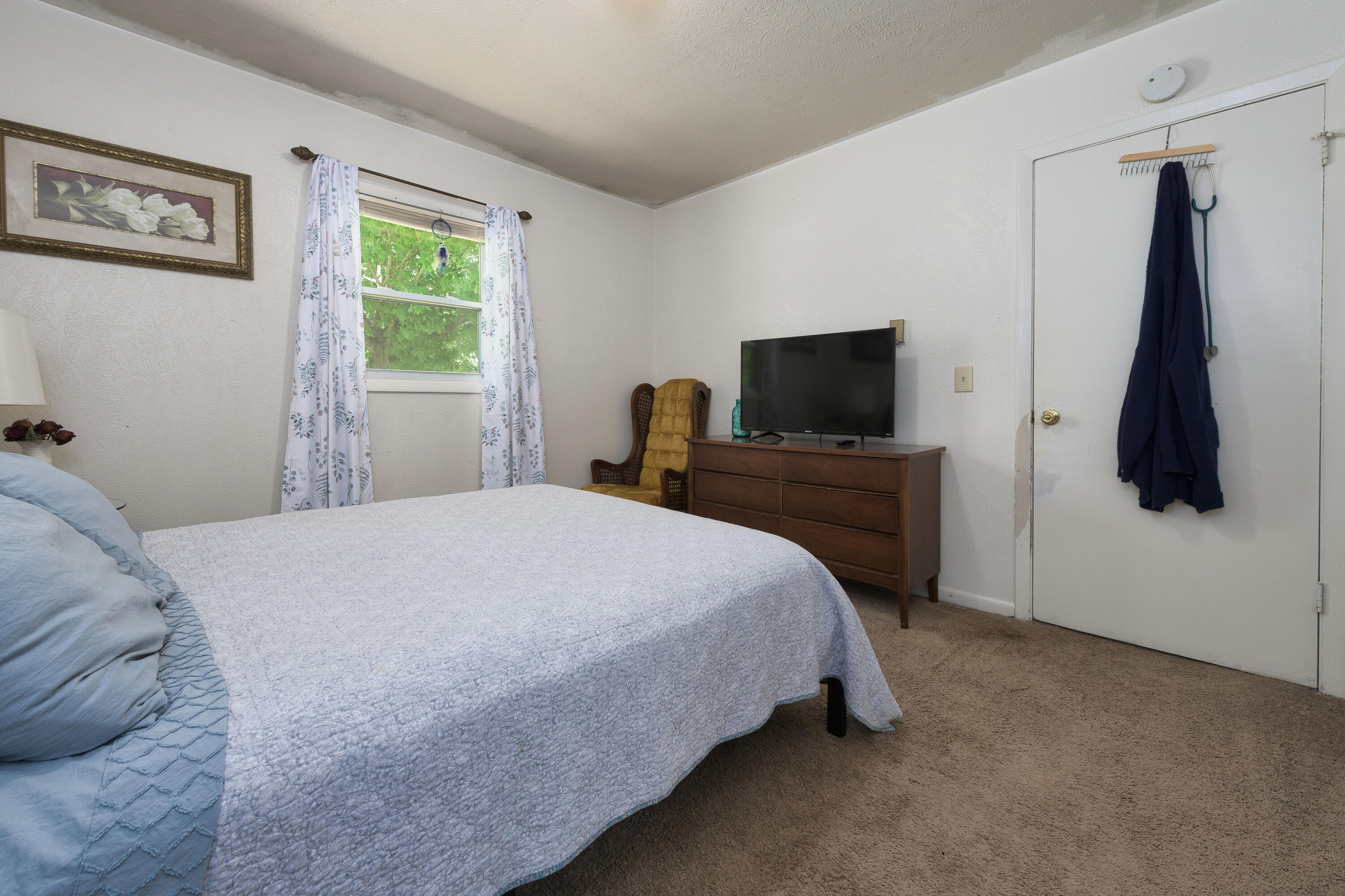 7537 Florence Avenue