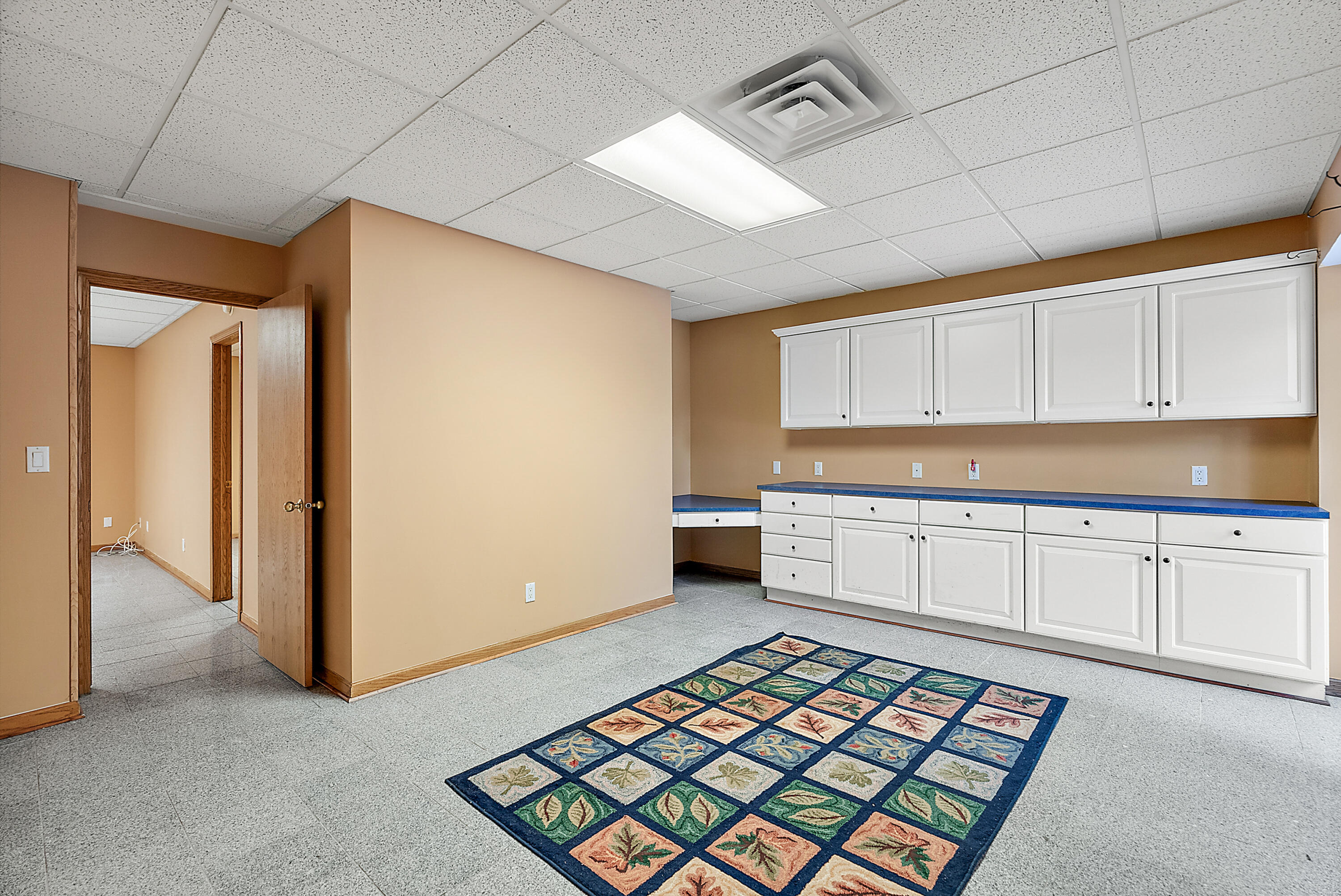 2222 W John Beers Road