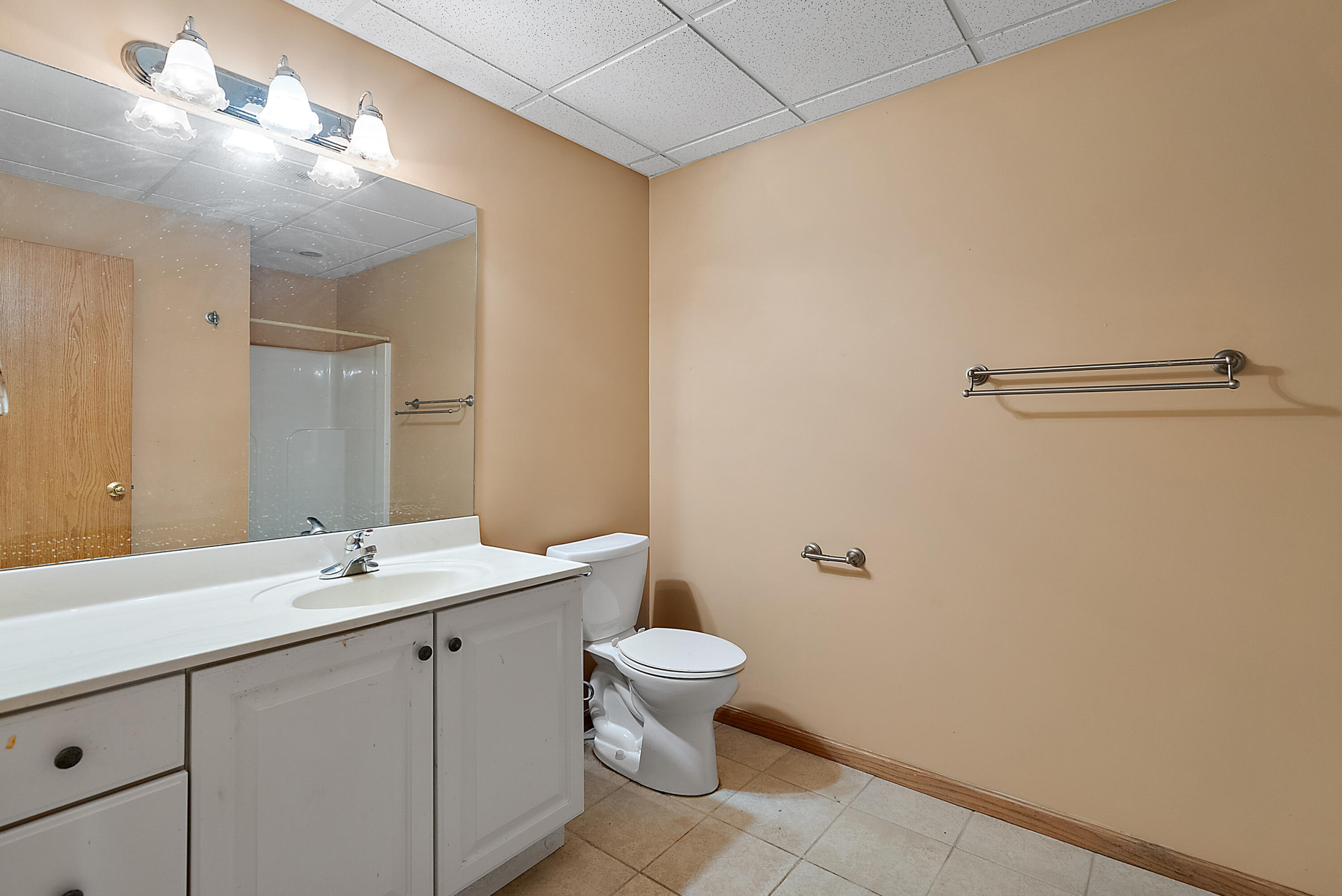 2222 W John Beers Road