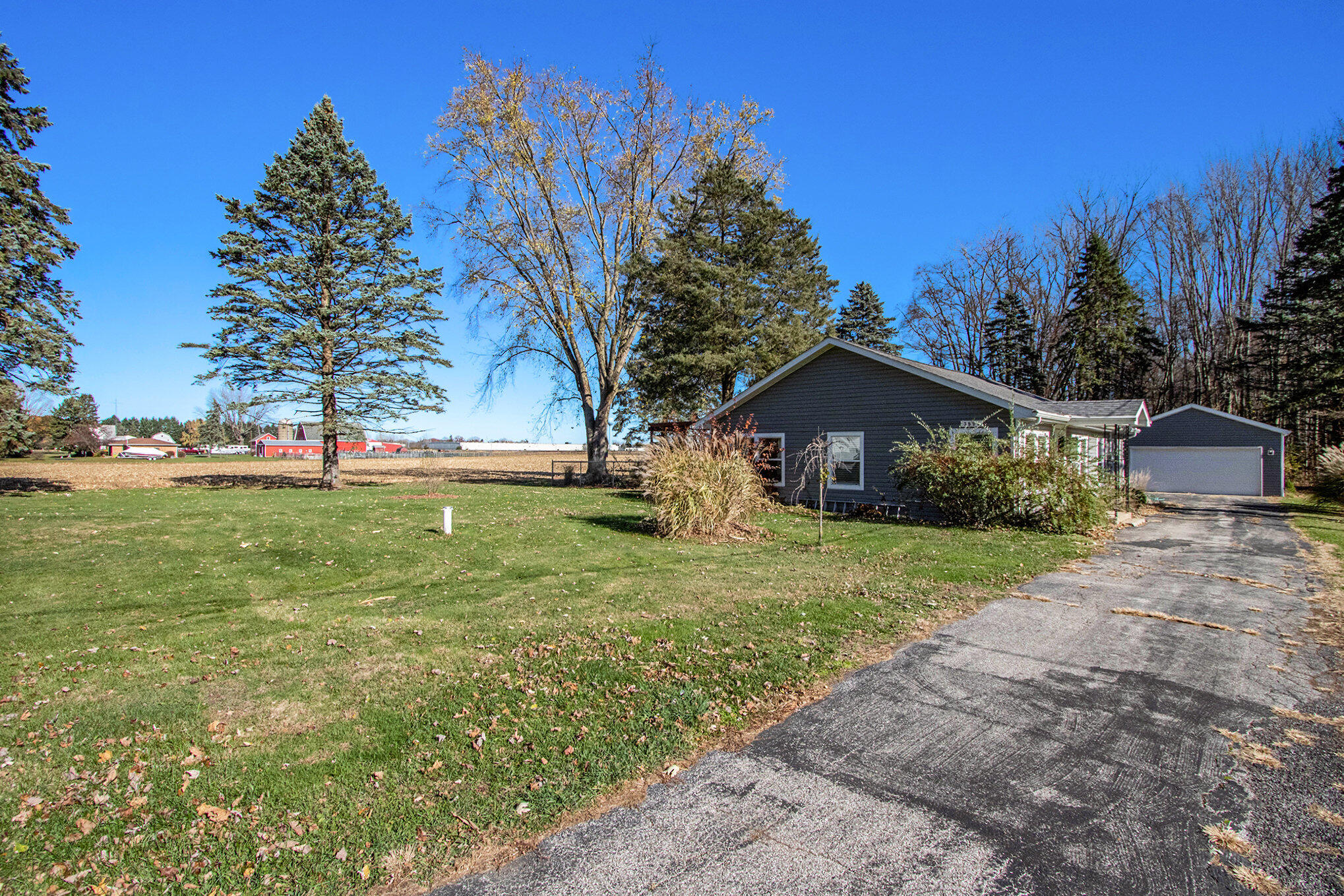 3695 Kerlikowske Road