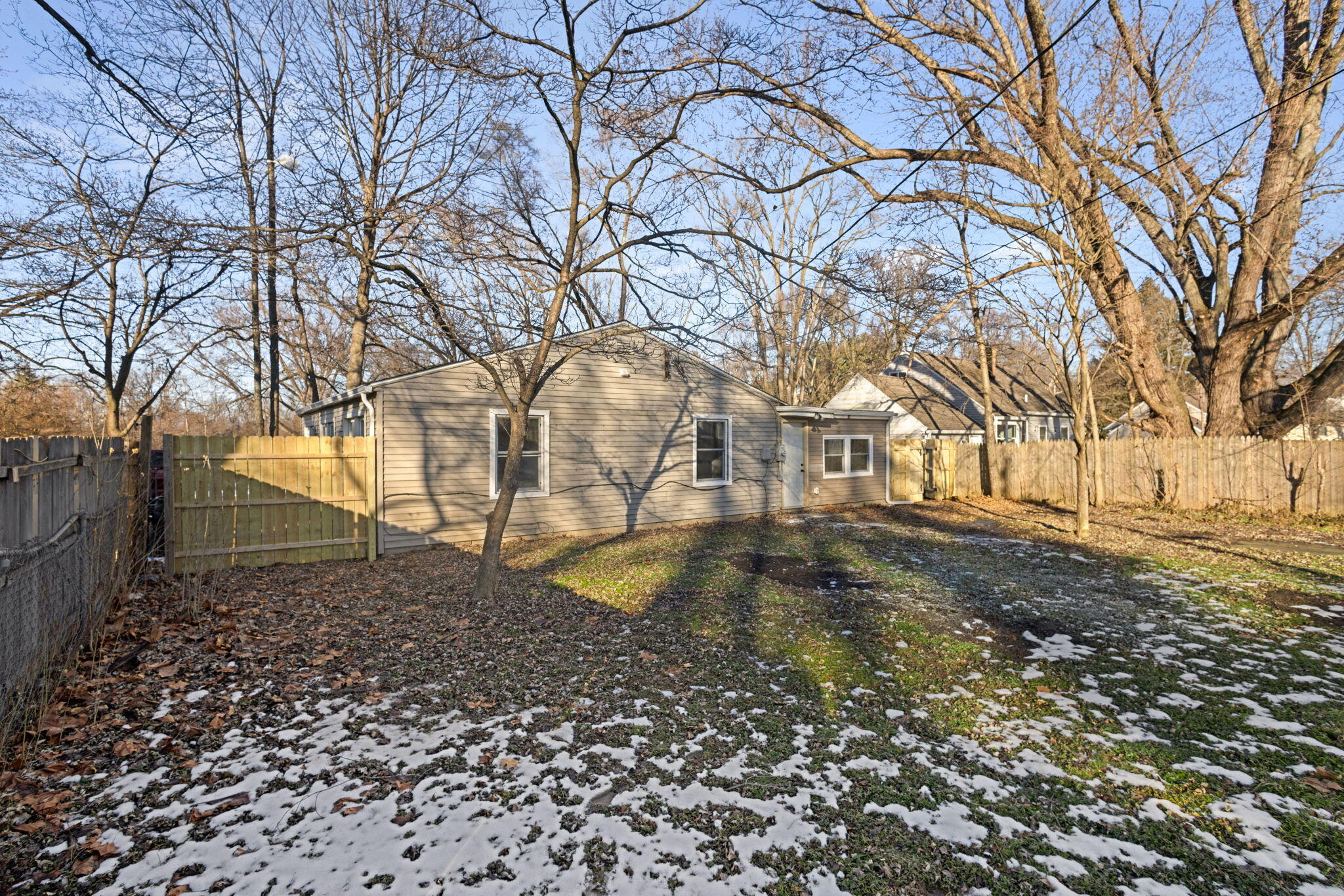 1114 Lawndale Avenue