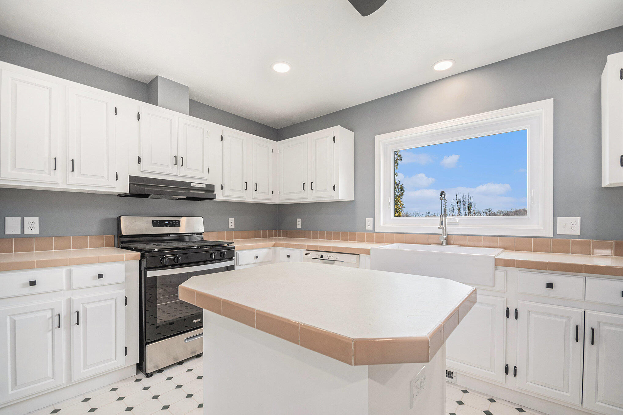 5270 Old Pipestone Road