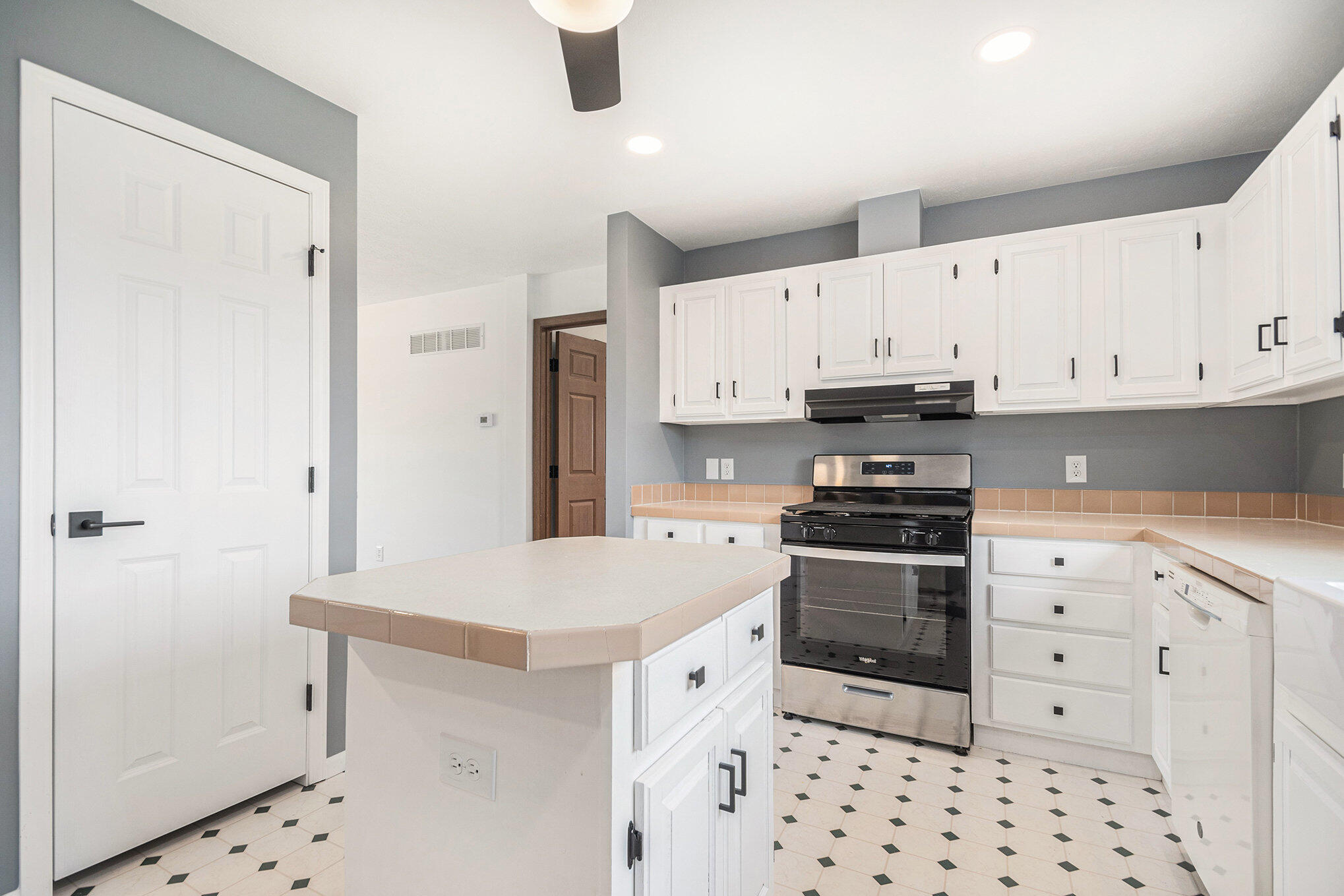 5270 Old Pipestone Road