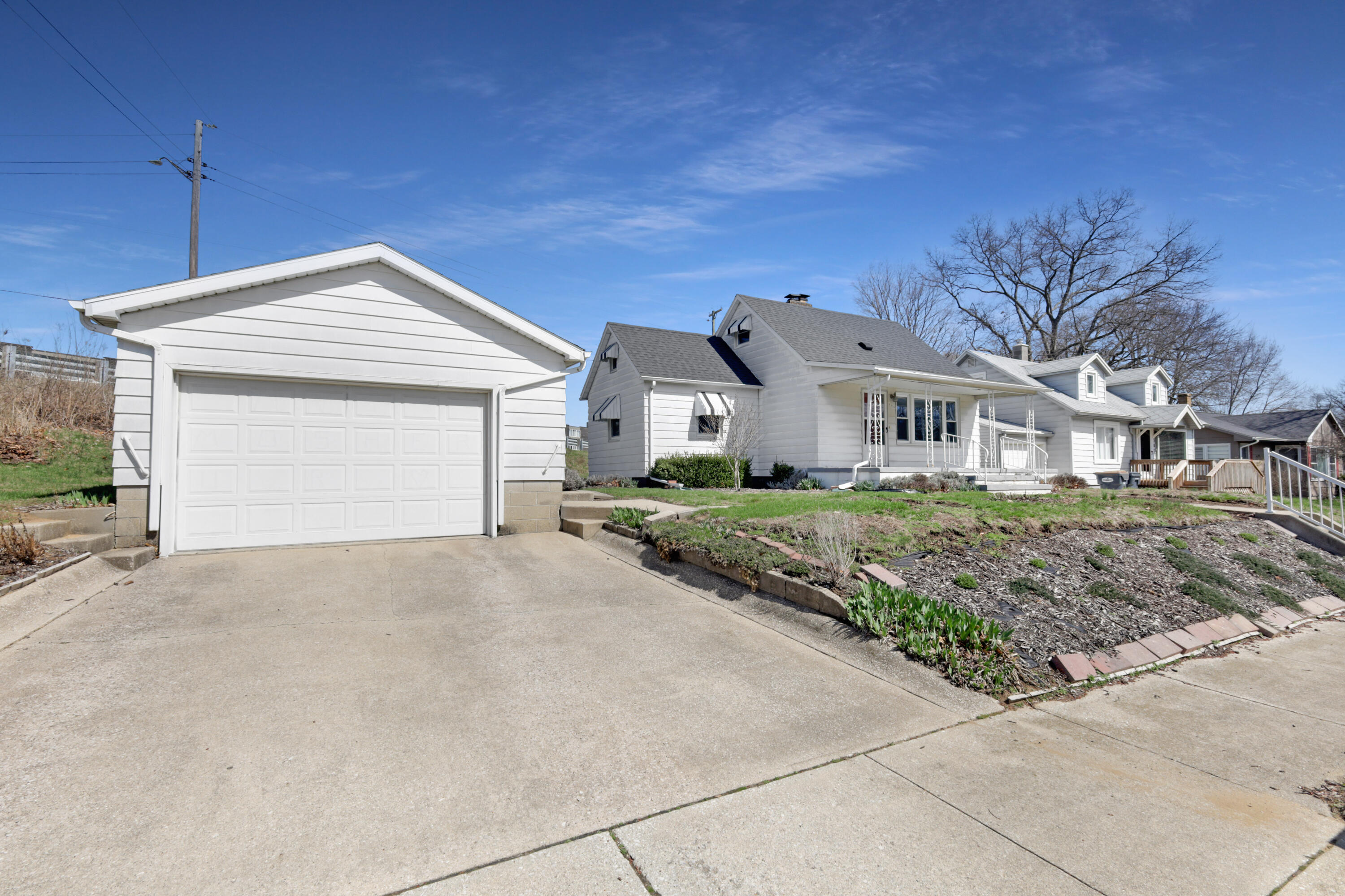 305 Dunham Avenue, St. Joseph