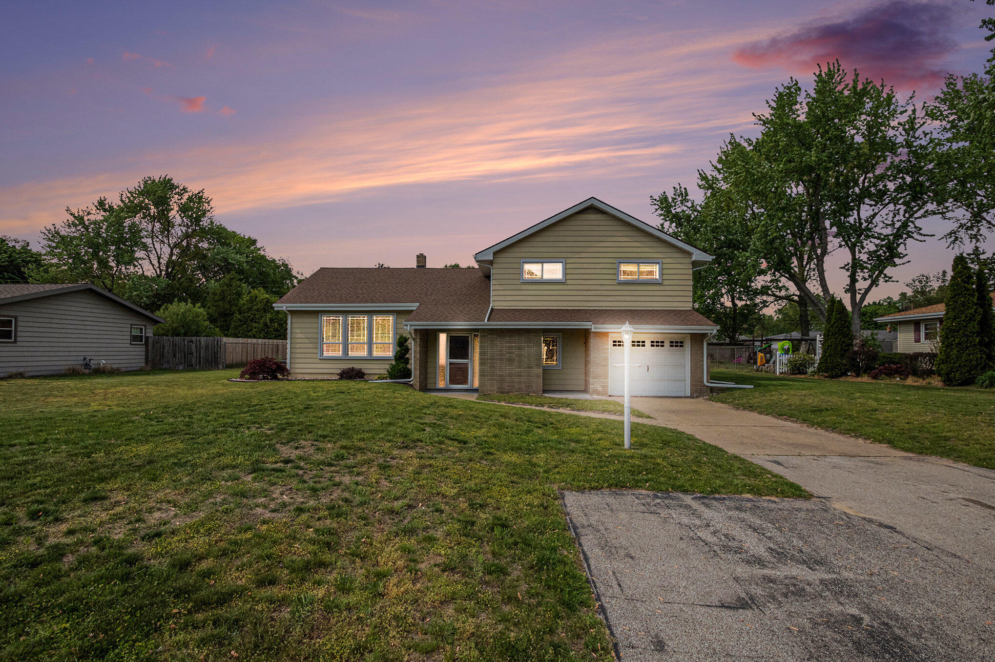 1433 Kingman Drive, St. Joseph