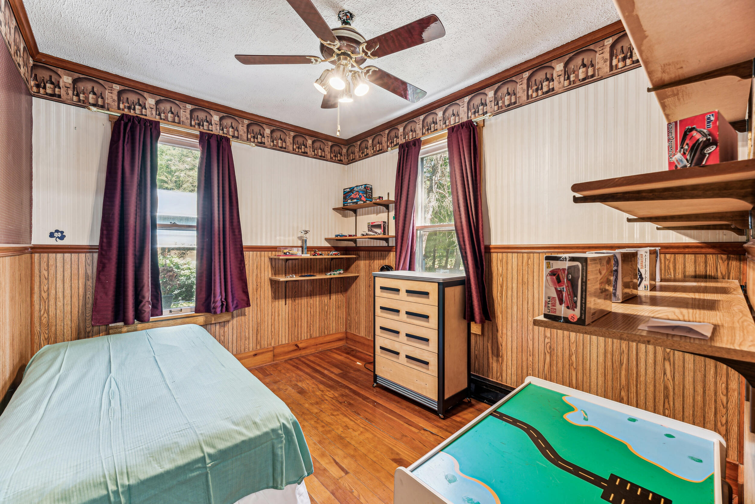 8661 Elm Valley Road