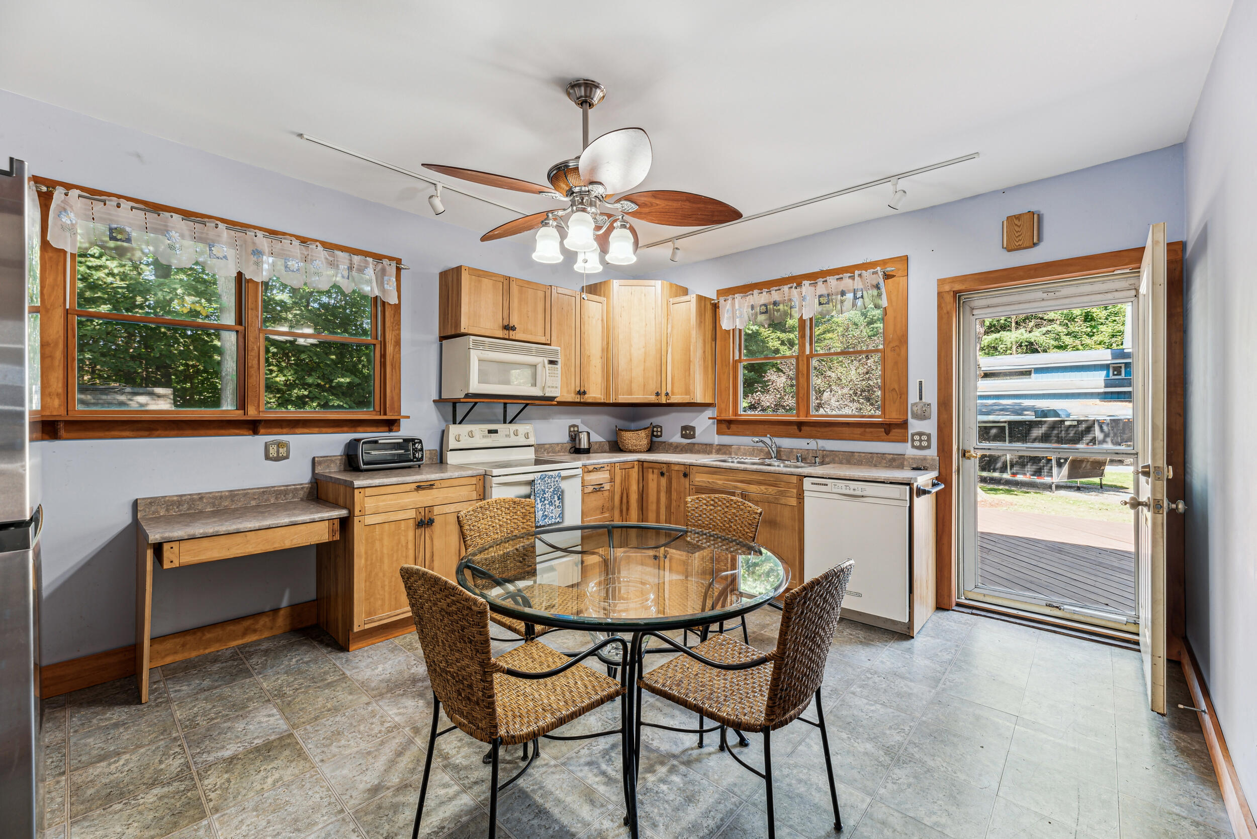 8661 Elm Valley Road