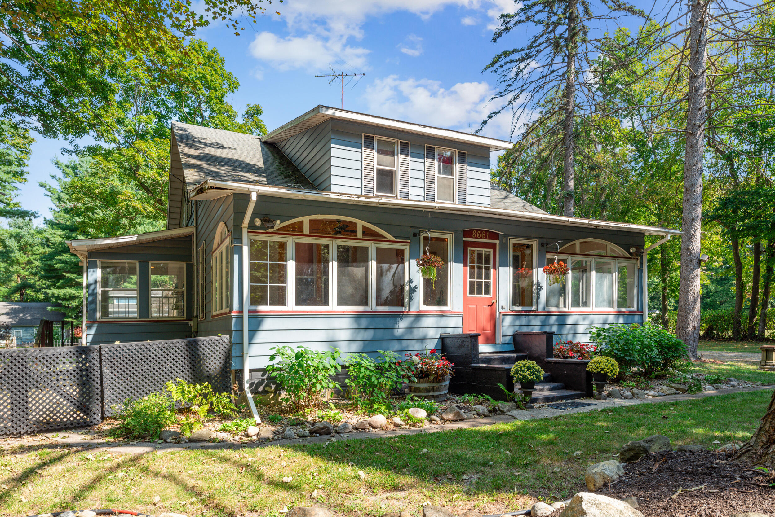 8661 Elm Valley Road