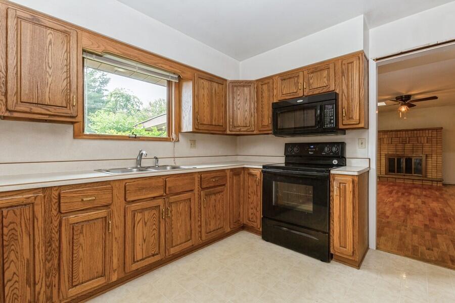 1732 Nash Drive, St. Joseph