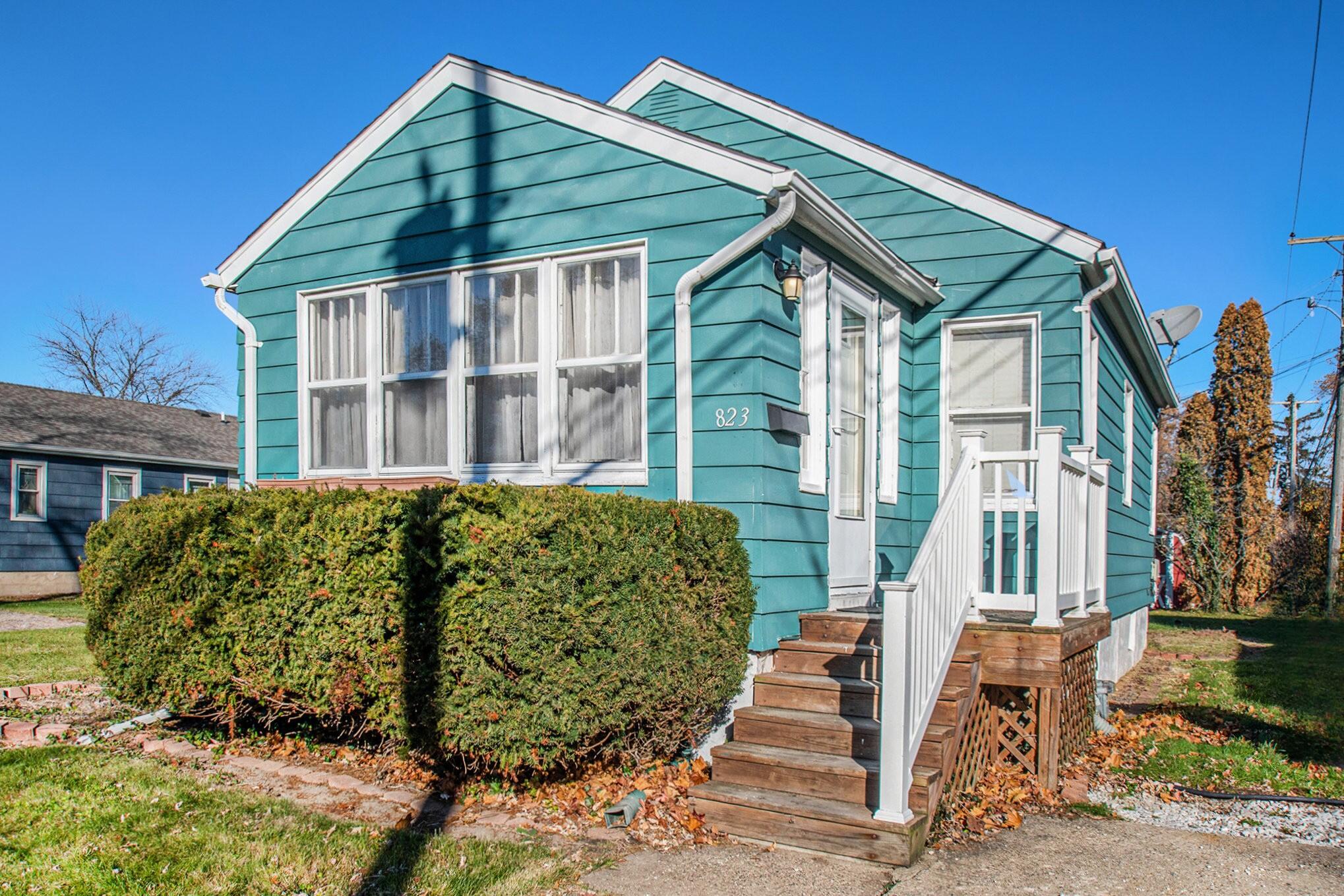 823 Van Brunt Avenue, St. Joseph