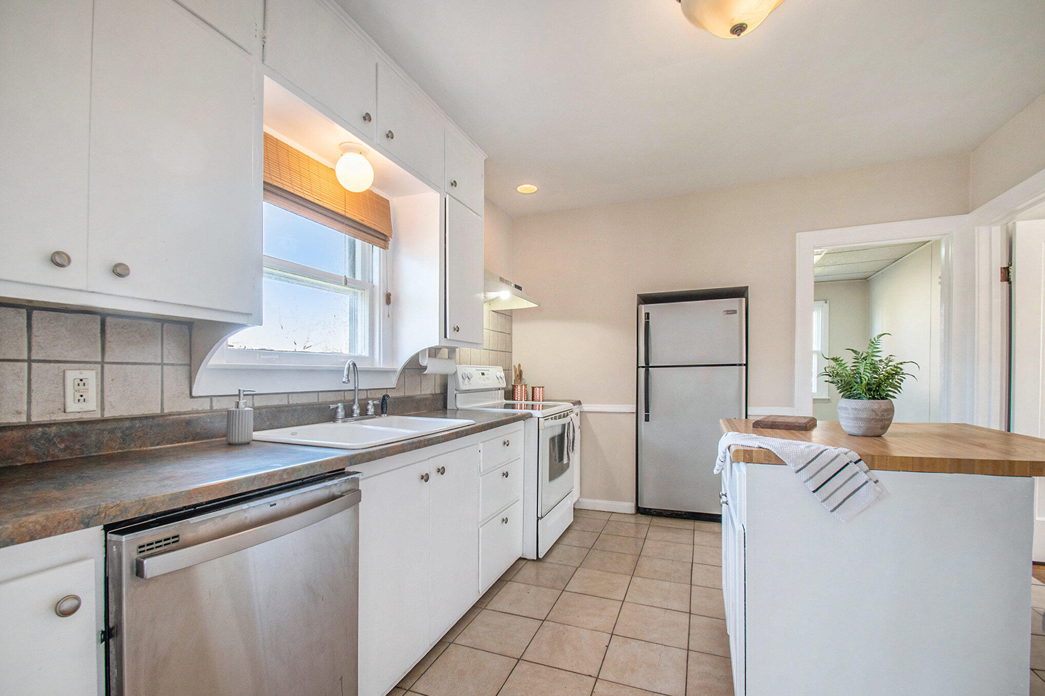 823 Van Brunt Avenue, St. Joseph