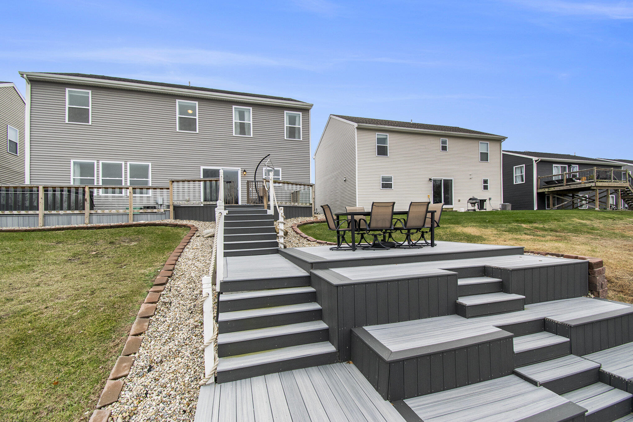 613 Trumpeter Bay Drive