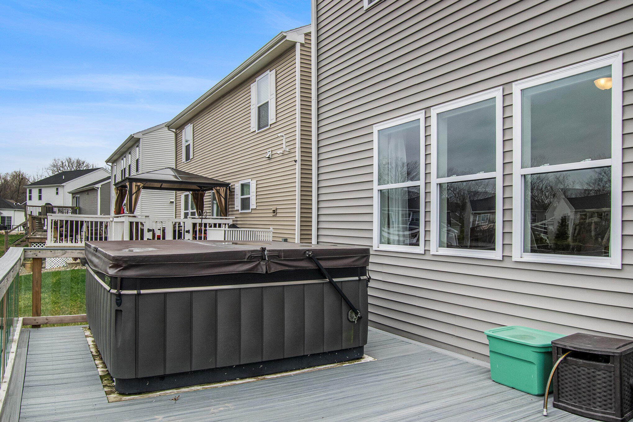 613 Trumpeter Bay Drive