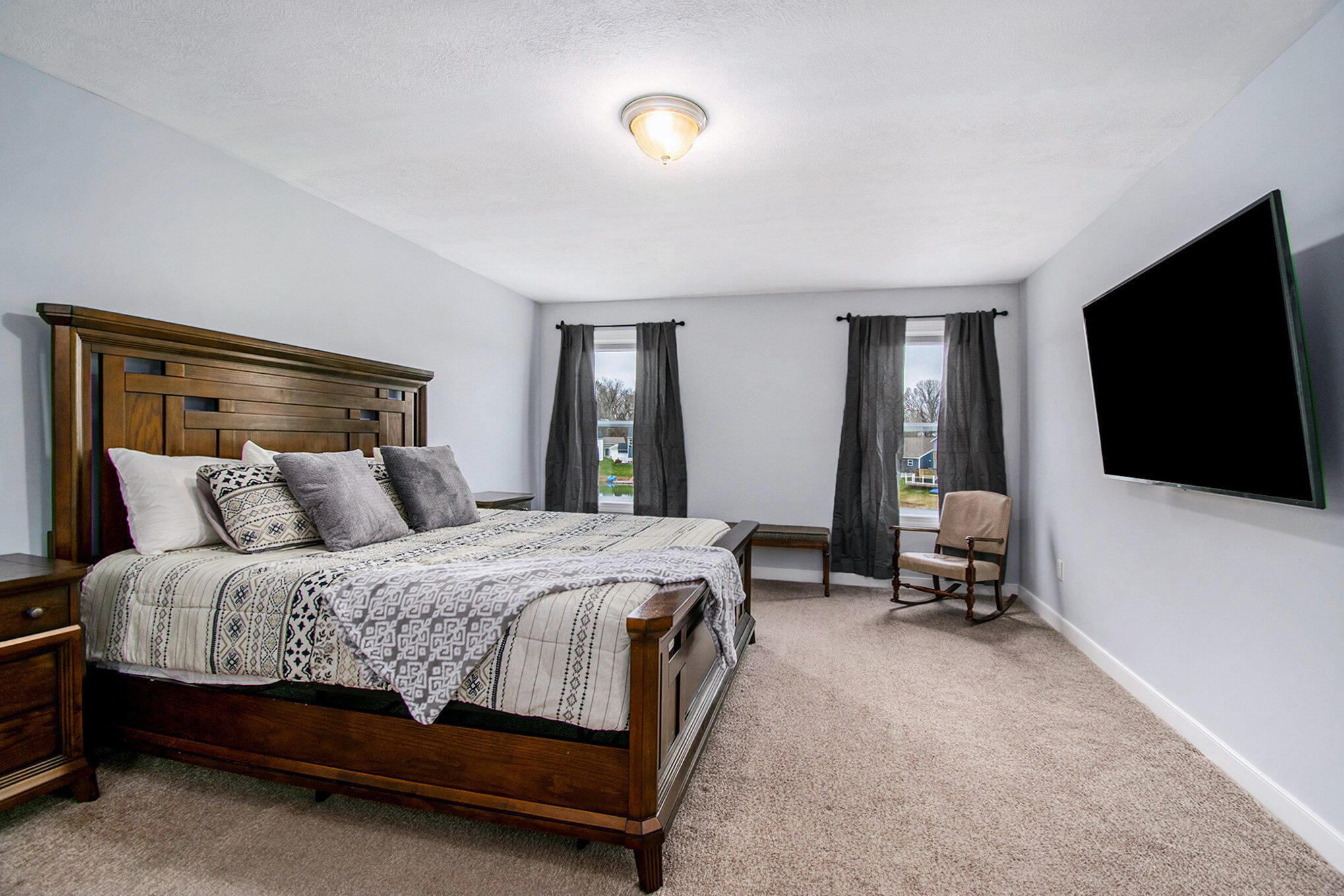 613 Trumpeter Bay Drive