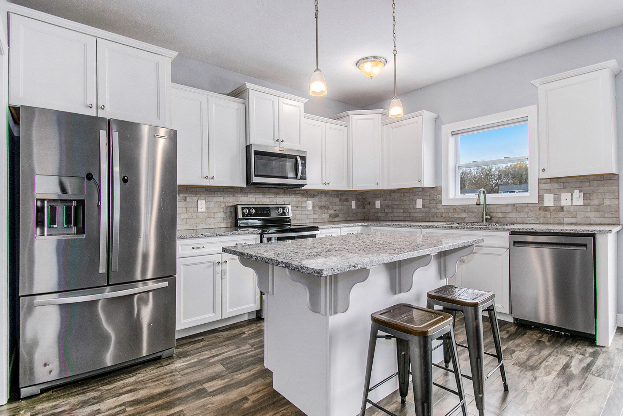 613 Trumpeter Bay Drive