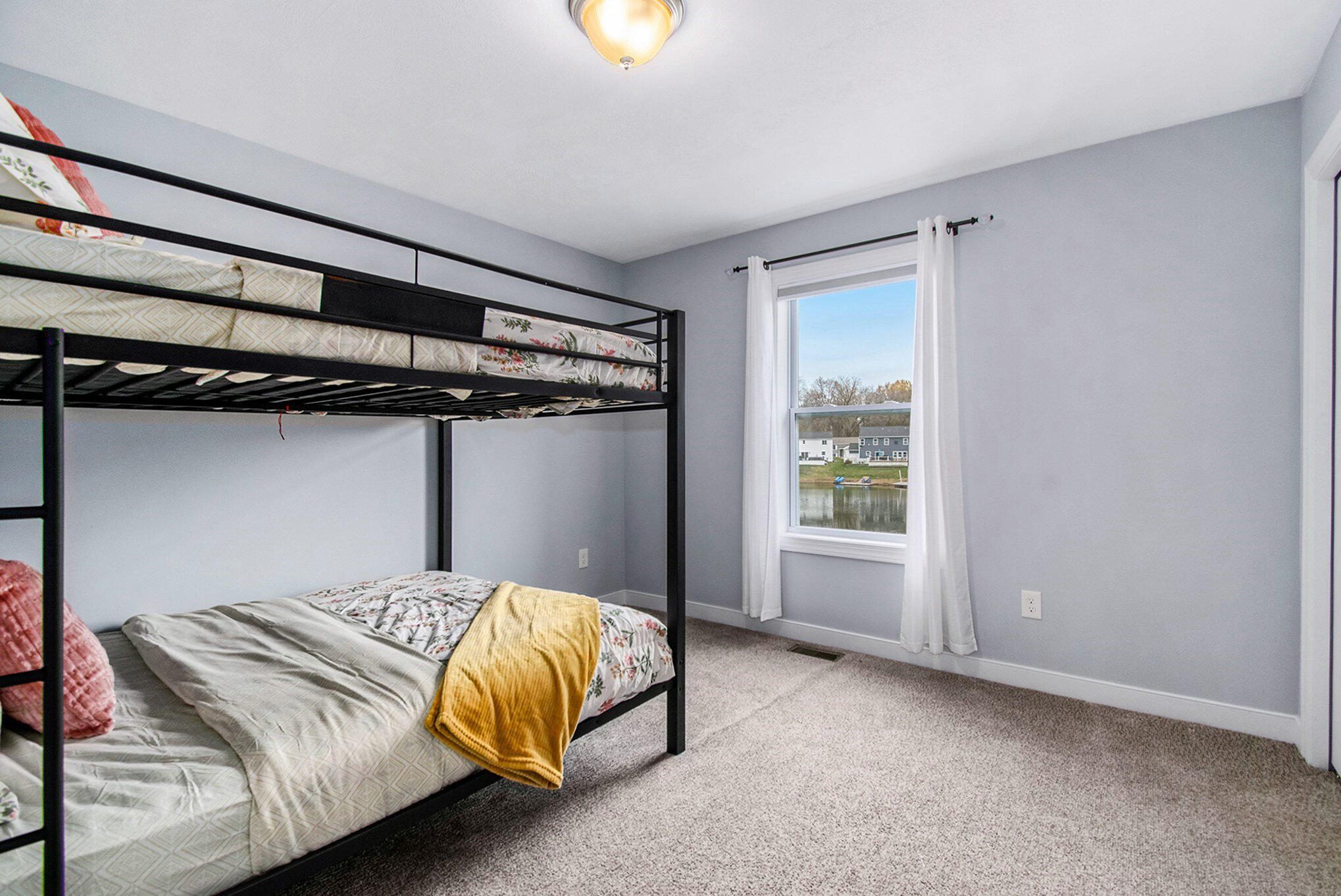 613 Trumpeter Bay Drive