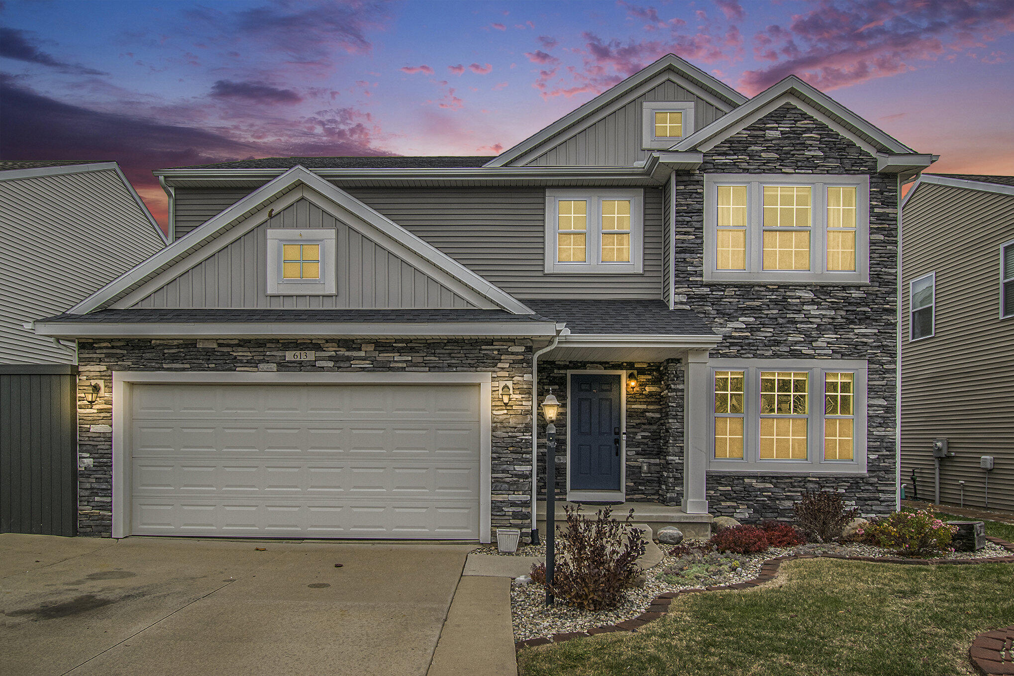 613 Trumpeter Bay Drive