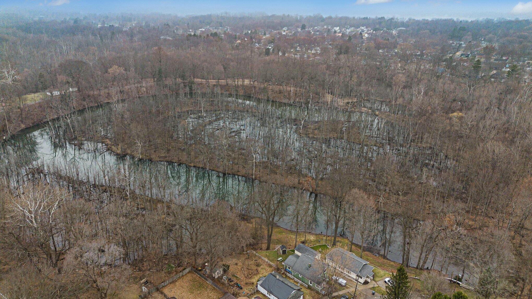 234 W Pleasant Street