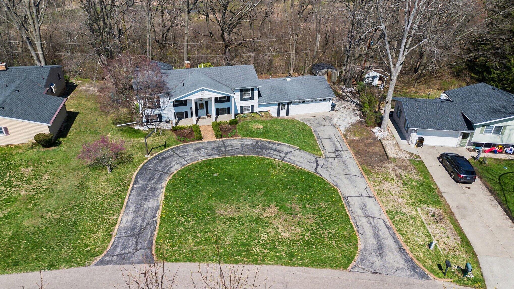 2946 Windsor Drive, St. Joseph