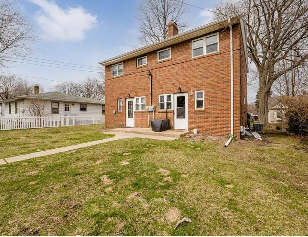 934 Michigan Avenue, St. Joseph
