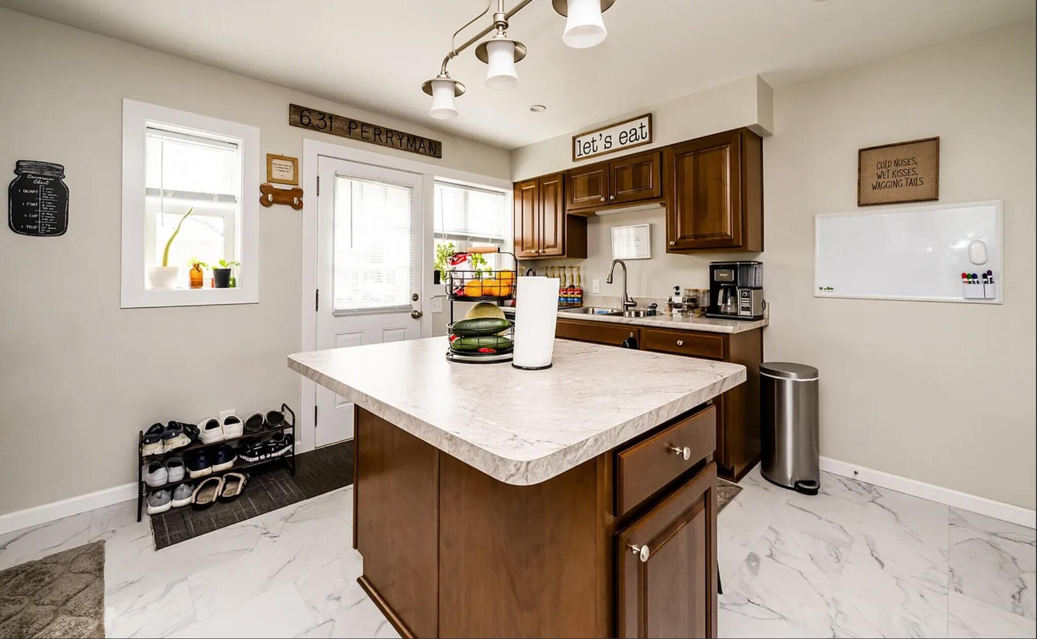 934 Michigan Avenue, St. Joseph