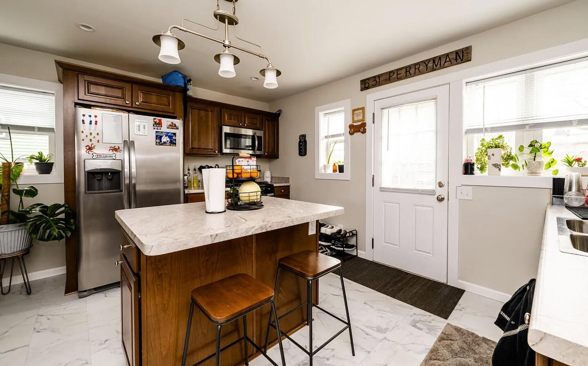 934 Michigan Avenue, St. Joseph