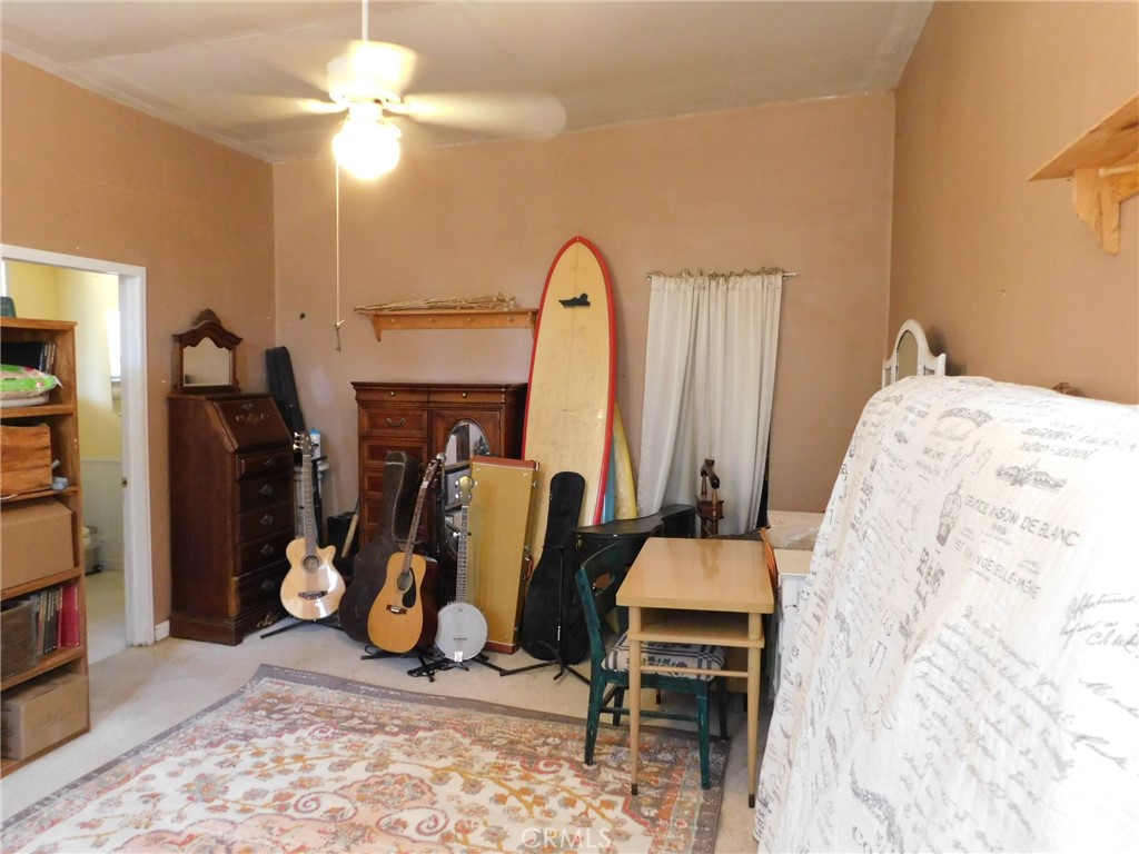 9789 Golden Pond Way